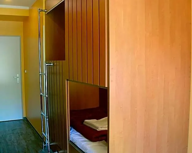 Do Step - Self-service-hostel *